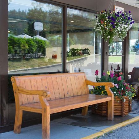 Tonquin Inn Jasper Kültér fotó