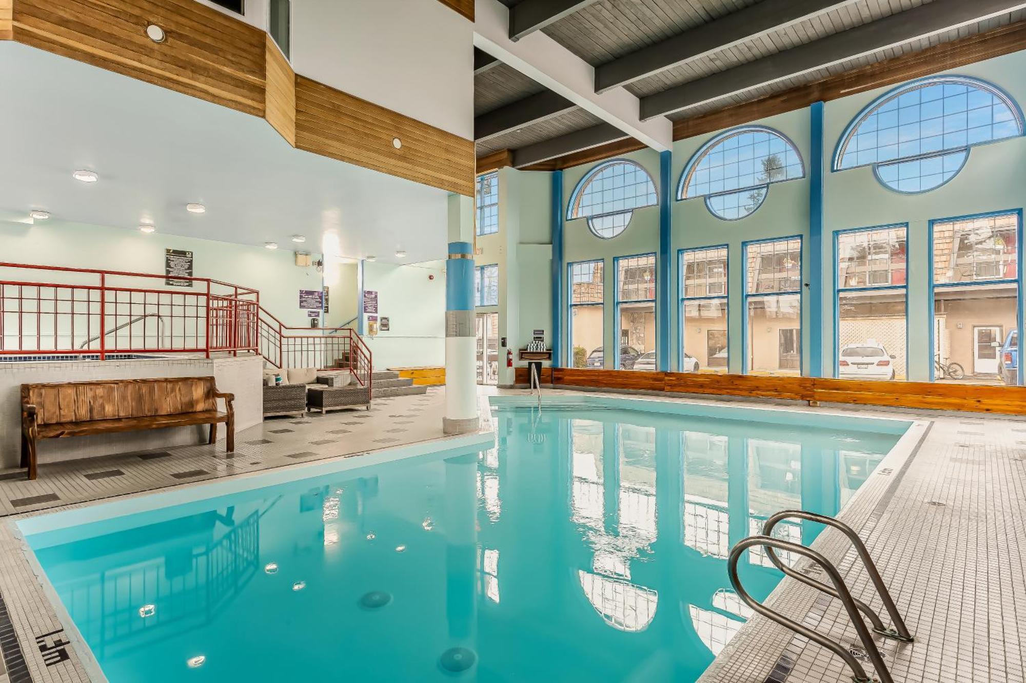 Tonquin Inn Jasper Kültér fotó