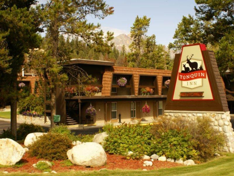 Tonquin Inn Jasper Kültér fotó